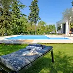 Bella Ana Villa *